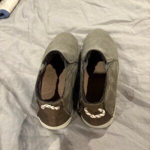 OLUKAI Hawai'iloa Manu Hope Booties Women’s Size 7 Gray Leather Casual Shoes